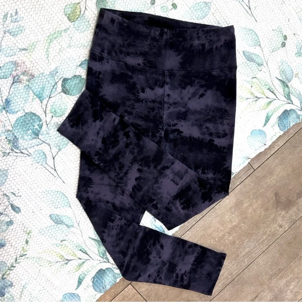 SO Girls Black Gray Tie-Dye Athletic Athleisure Leggings Size Medium